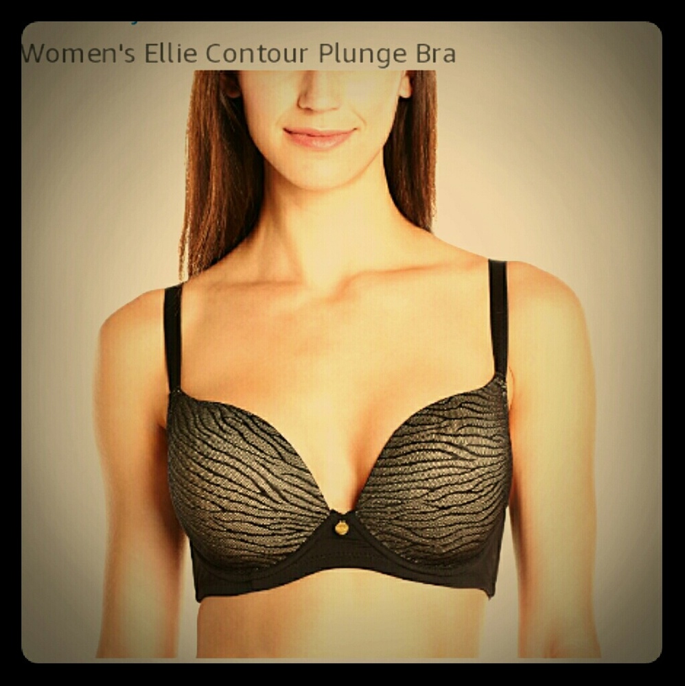 32 G bra  deep plunge black w/European nude.  New